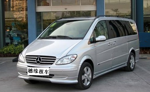 奔驰 唯雅诺